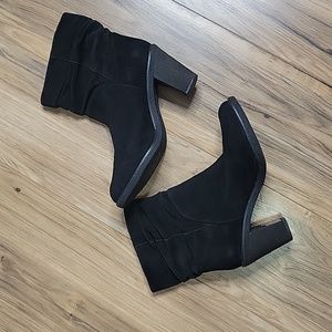 Vince Camuto Black Suede Parka Boots